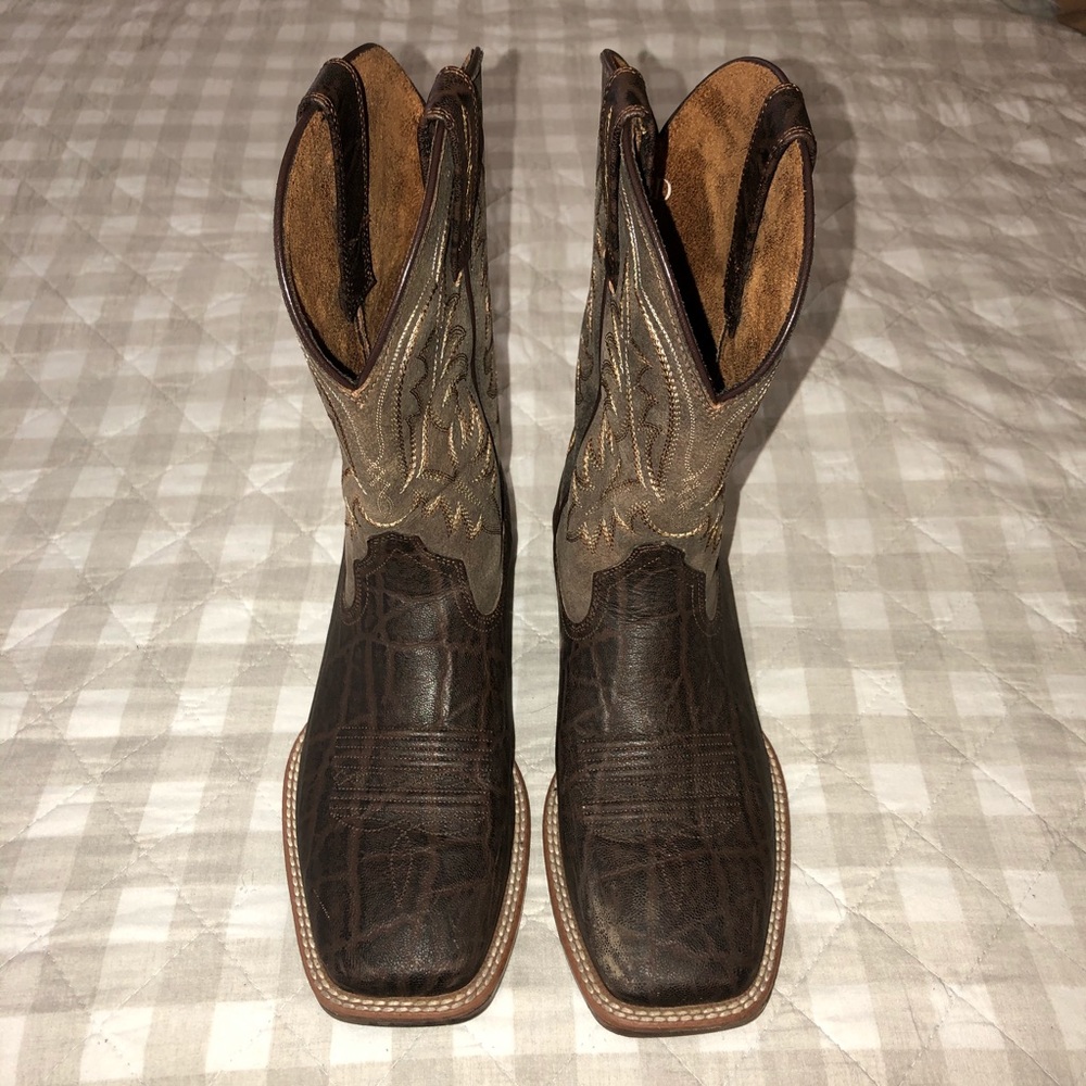 Men’s Ariat Cowboy boots